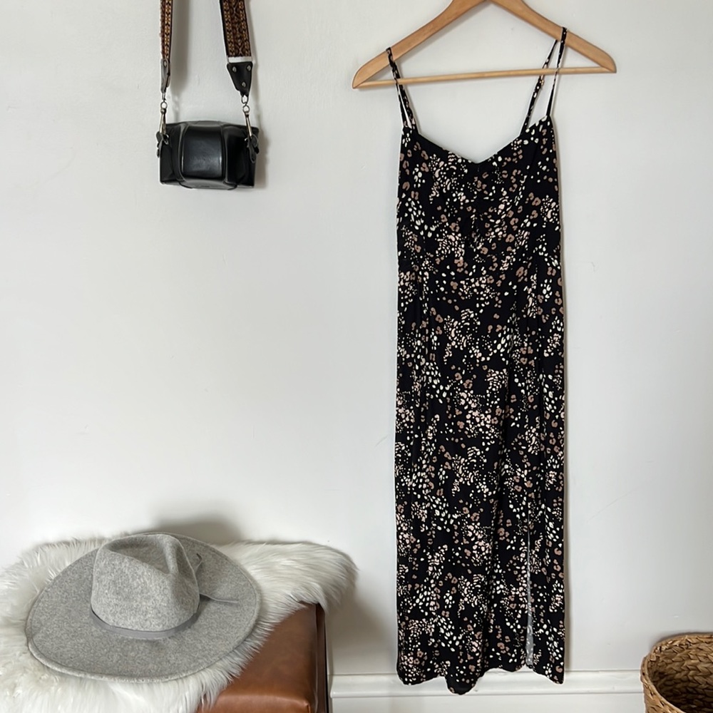 • Saltwater Luxe Midi Dress •